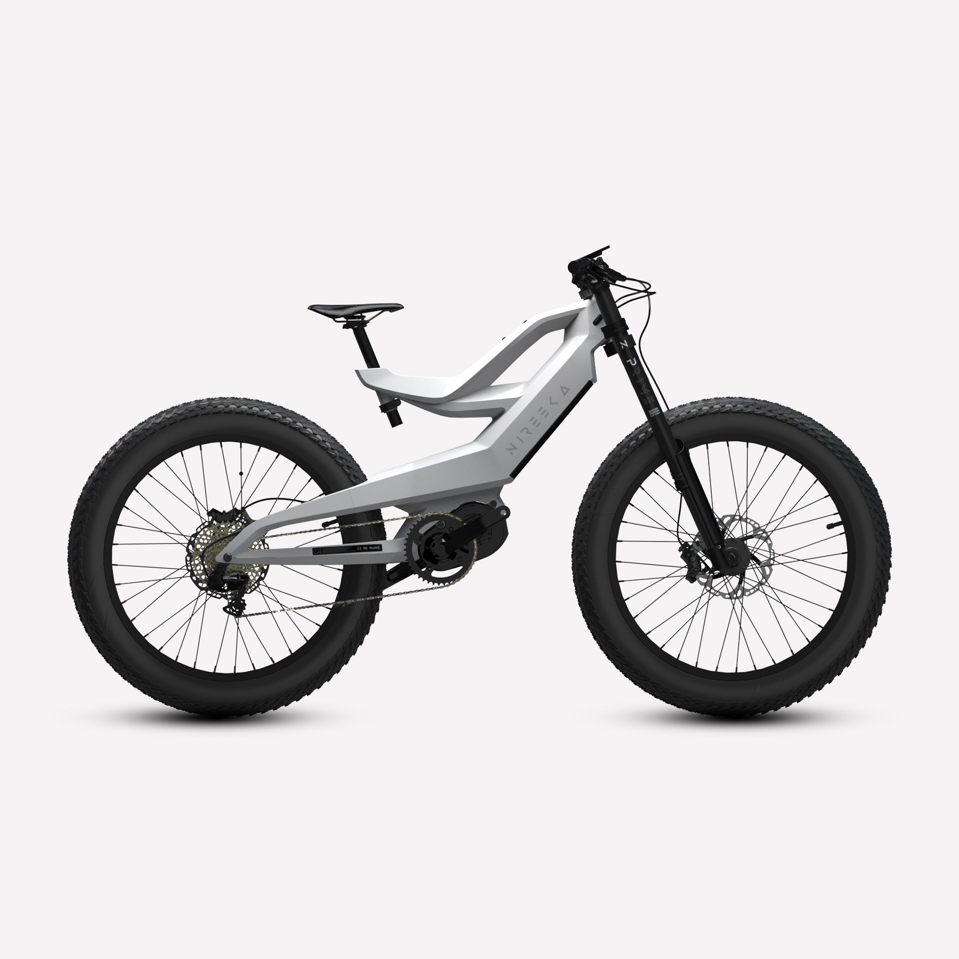 【新品未使用・未開封】BICYCLE OSMAND V2・赤デック ２種類 Nireeka Prime S